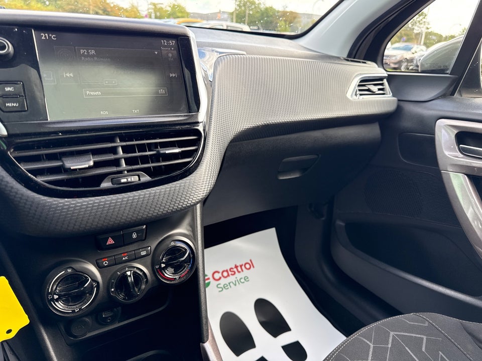 Peugeot 2008 1,2 VTi 82 Active Sky 5d