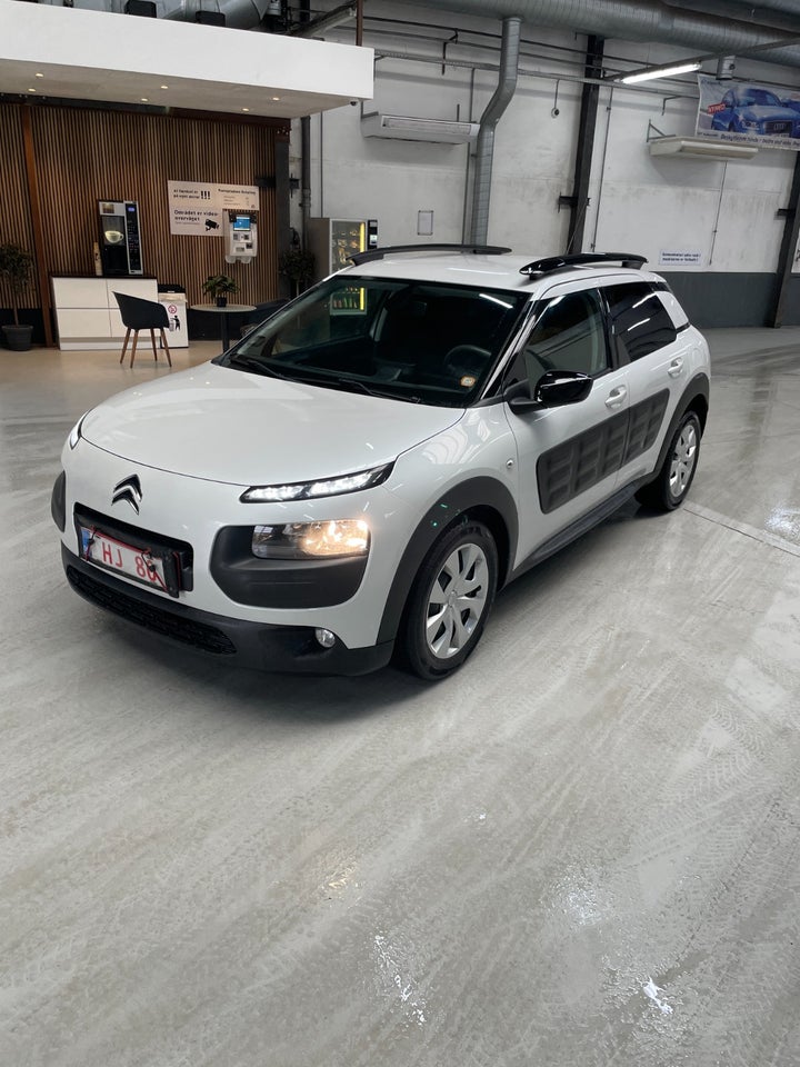 Citroën C4 Cactus 1,6 BlueHDi 100 Challenge ETG6 Van 5d