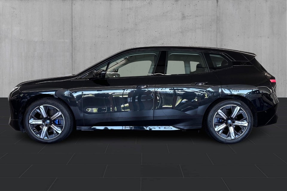 BMW iX xDrive40 Sport 5d