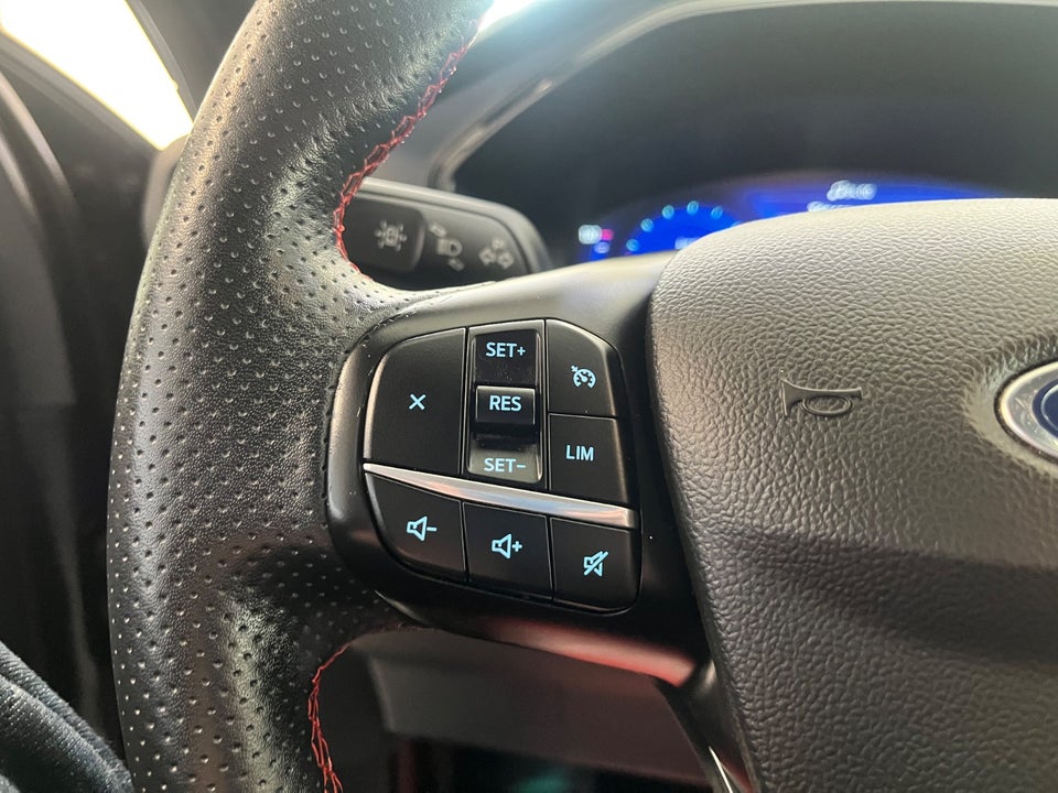 Ford Kuga 2,5 PHEV ST-Line CVT 5d