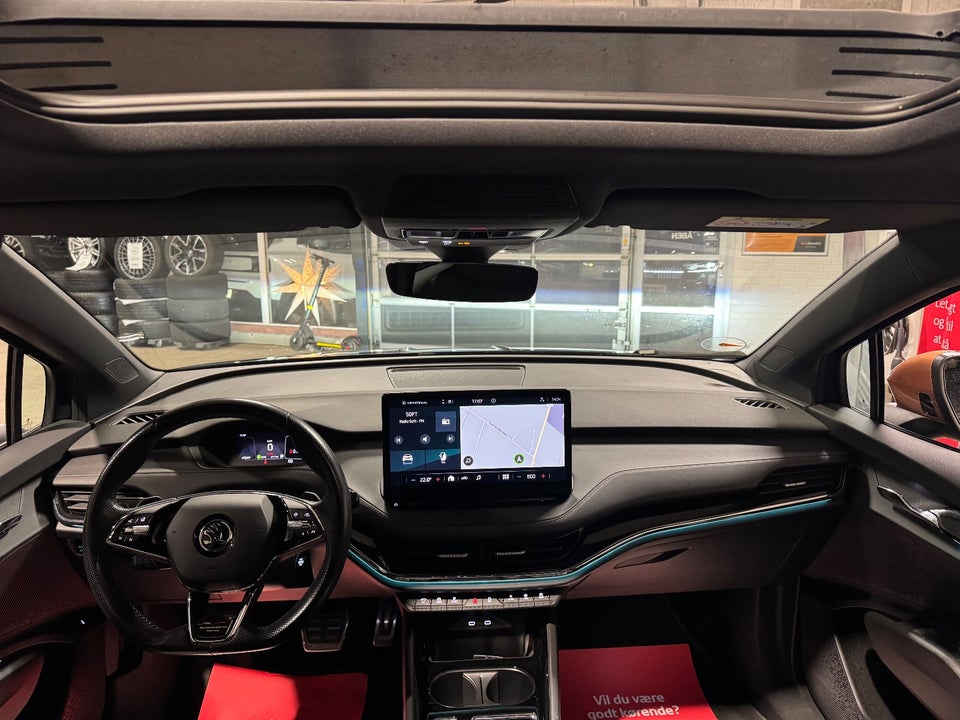 Skoda Enyaq 60 iV Founders Edition 5d