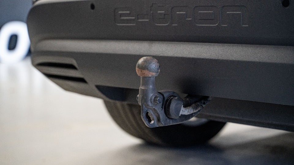 Audi Q4 e-tron 40  5d