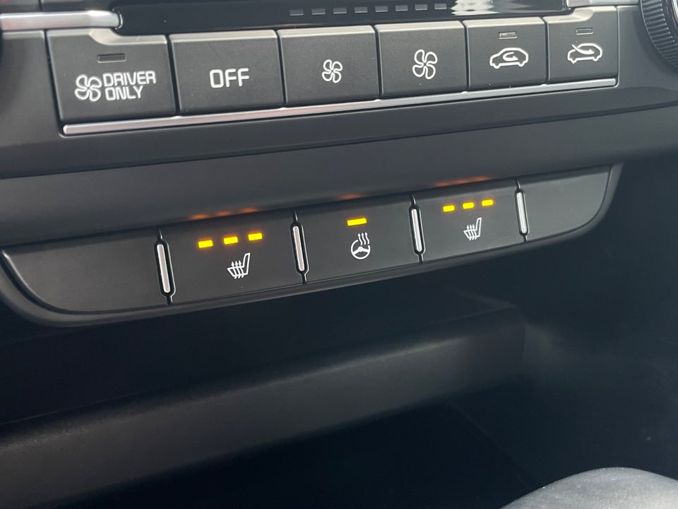 Kia Ceed 1,6 PHEV Prestige SW DCT 5d