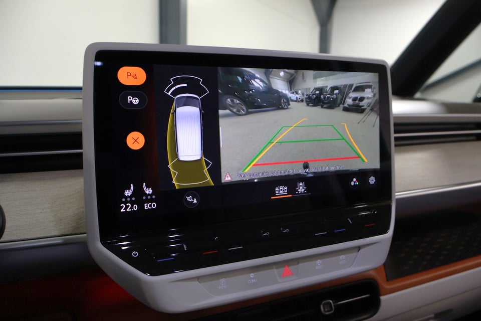 VW ID.Buzz 77 Pro SWB 5d