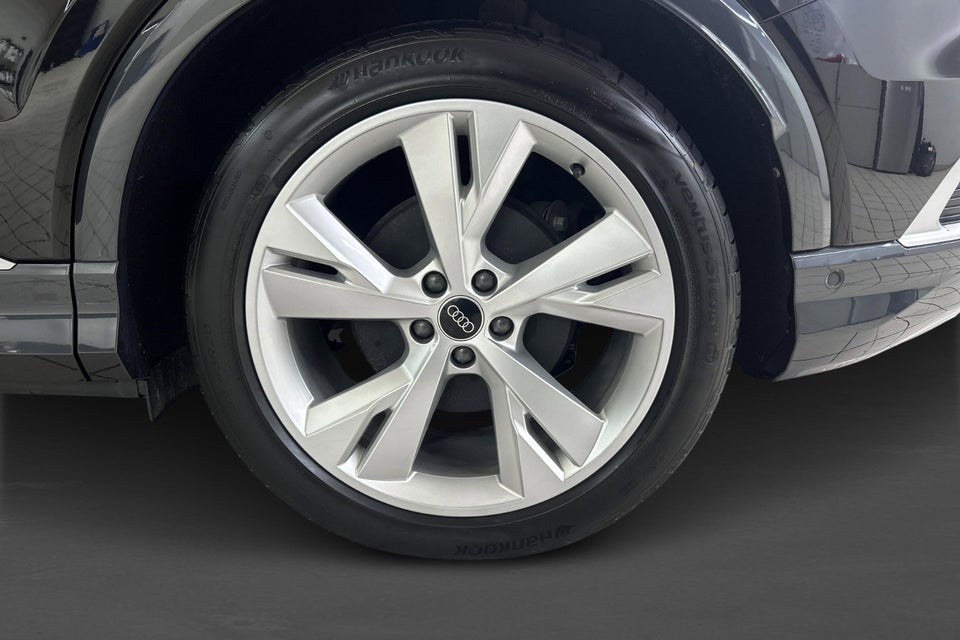 Audi Q4 e-tron 45 Progress 5d