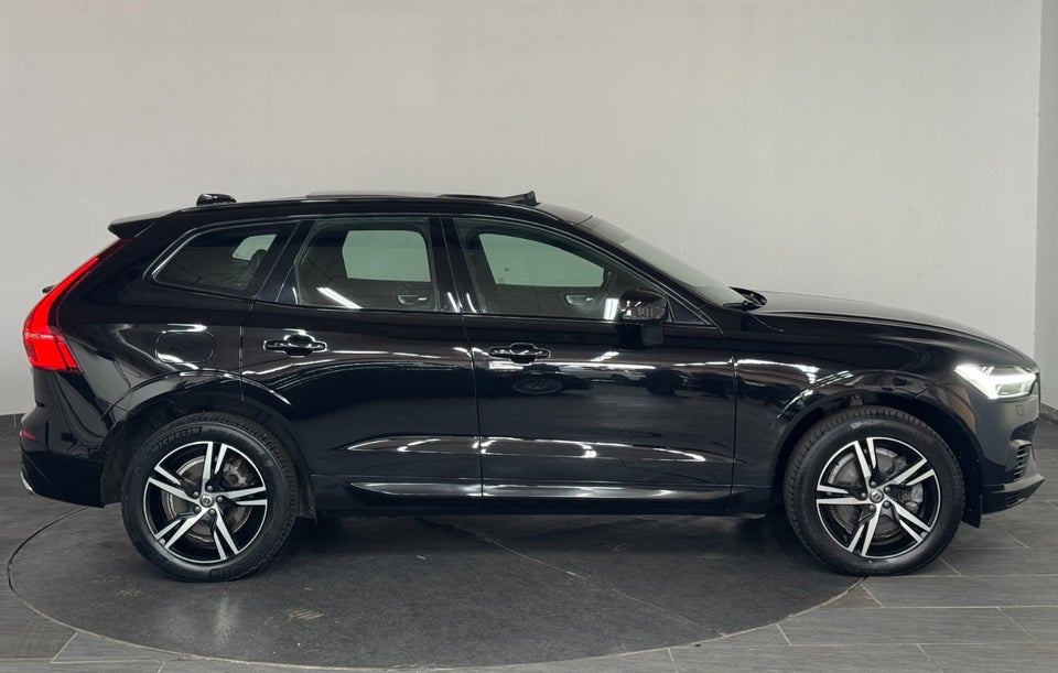 Volvo XC60 2,0 T8 ReCharge R-Design aut. AWD 5d