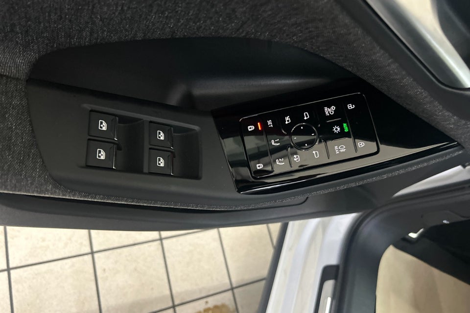 Audi Q6 e-tron Ultra quattro 5d