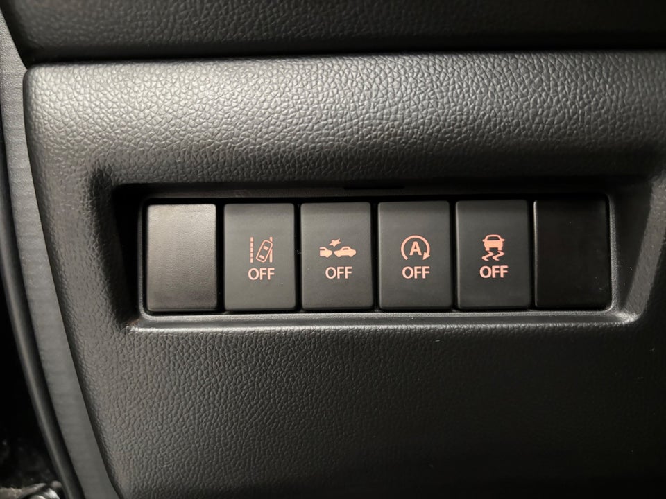 Suzuki Swift 1,0 Boosterjet SHVS Exclusive 5d