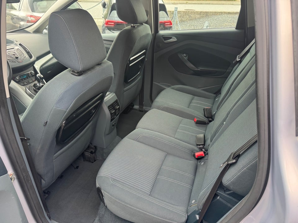 Ford C-MAX 1,6 TDCi 115 Titanium 5d