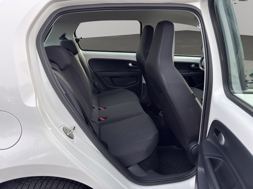 VW Up! 1,0 MPi 60 Move Up! BMT 5d