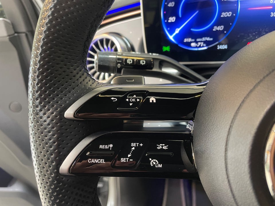 Mercedes EQE300 SUV AMG Line 5d