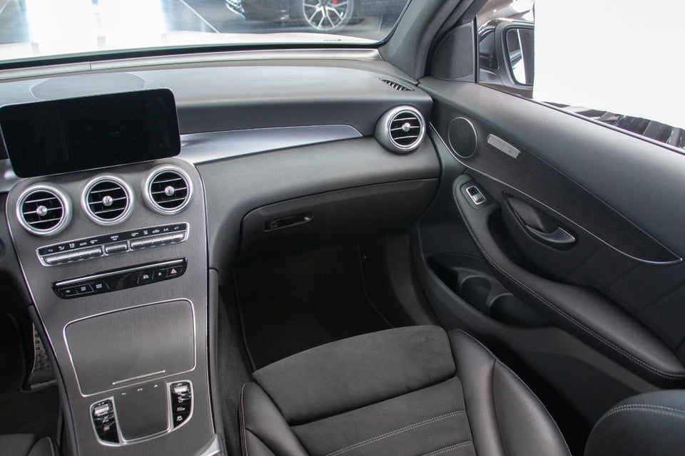 Mercedes GLC300 e 2,0 AMG Line aut. 4Matic 5d
