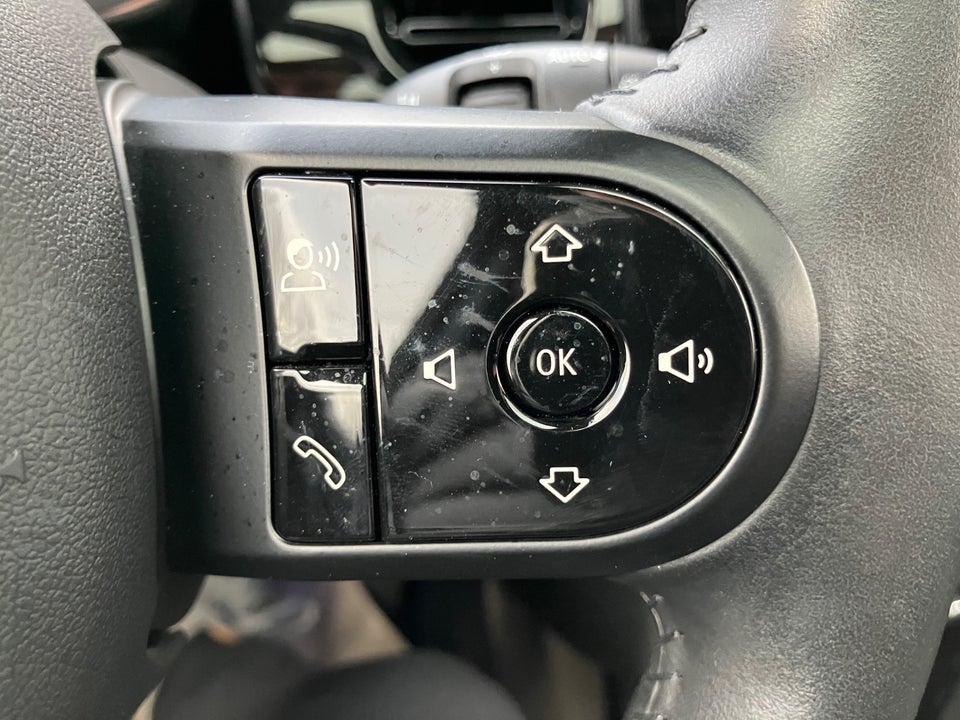 MINI Cooper SE Camden Edition 3d