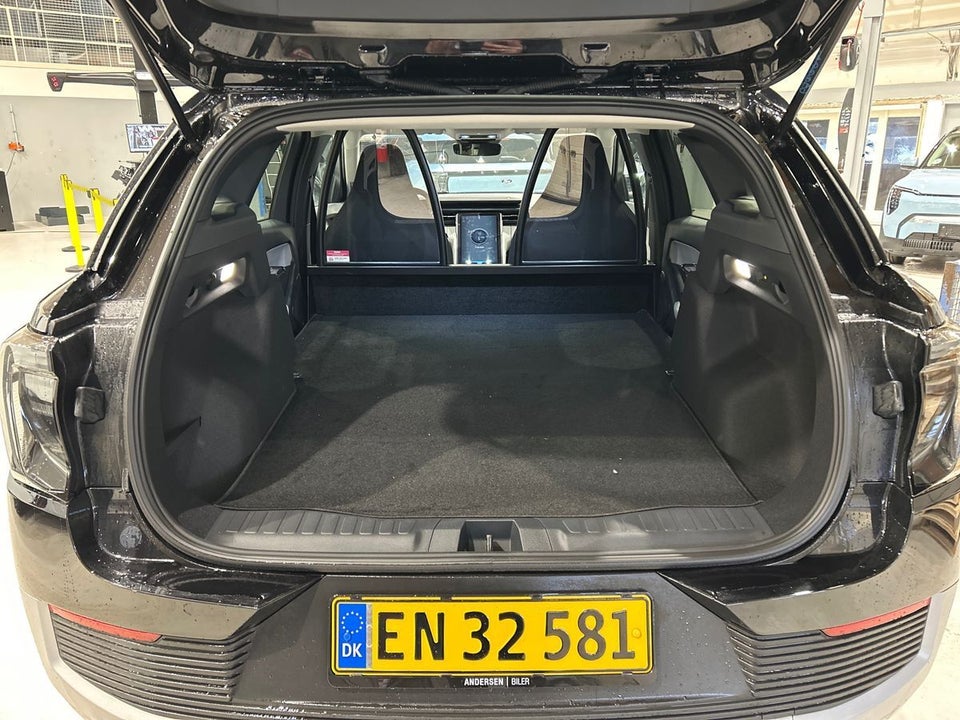 Ford Explorer 77 Select Extended Range Van 5d