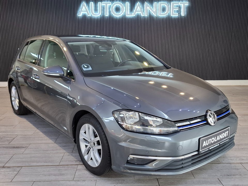 VW Golf VII 1,5 TSi 130 Comfortline DSG 5d