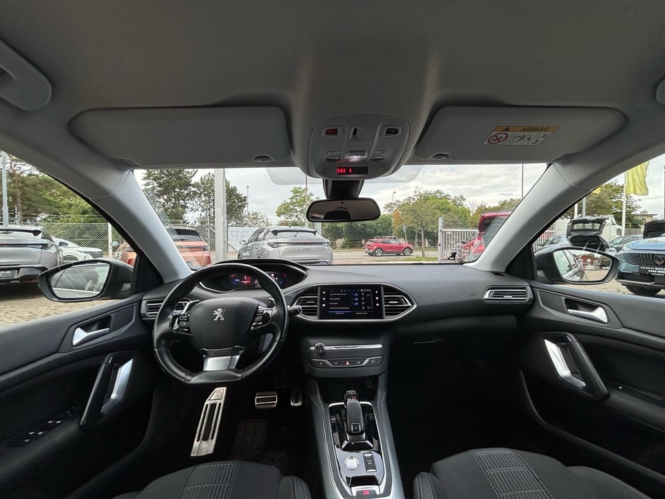 Peugeot 308 1,2 PureTech 130 Allure Pack EAT8 5d