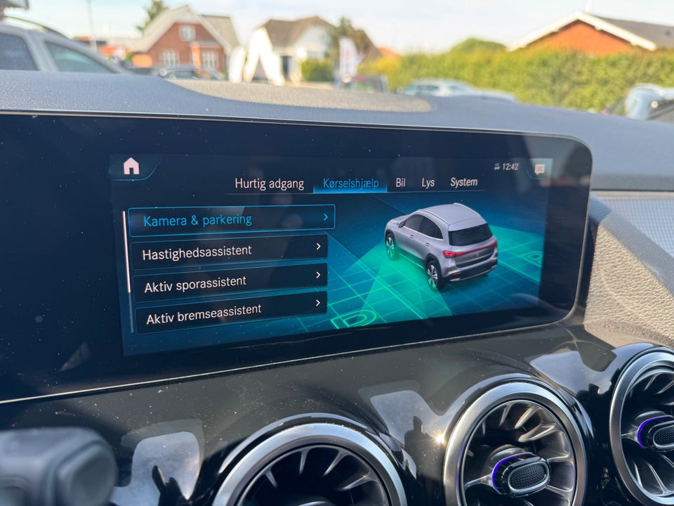 Mercedes EQA250 Progressive 5d
