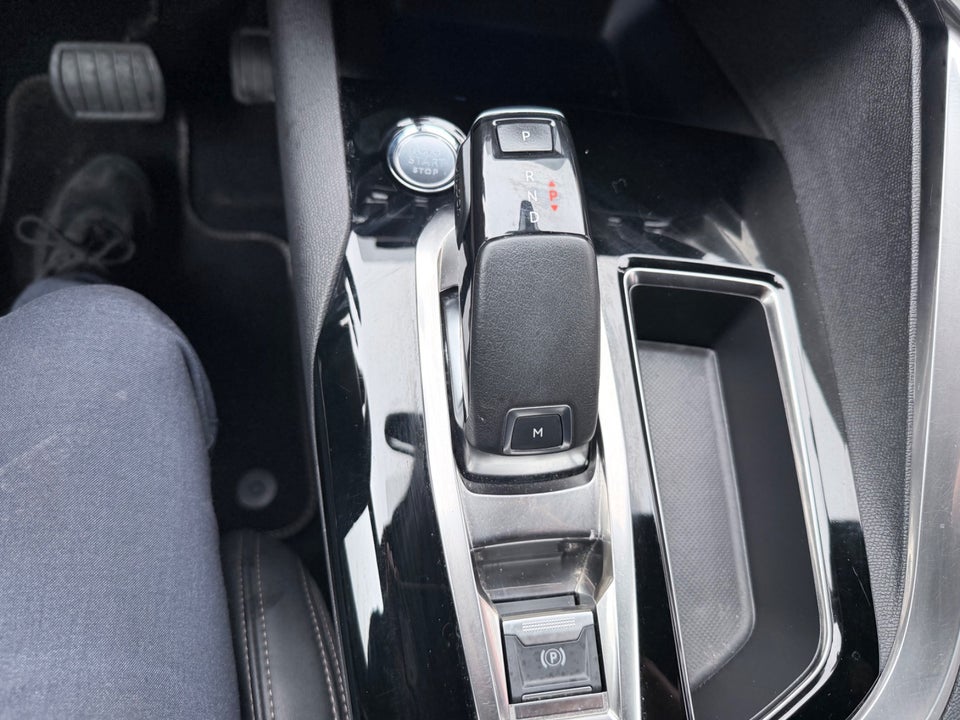 Peugeot 5008 1,5 BlueHDi 130 GT Line EAT8 7prs 5d