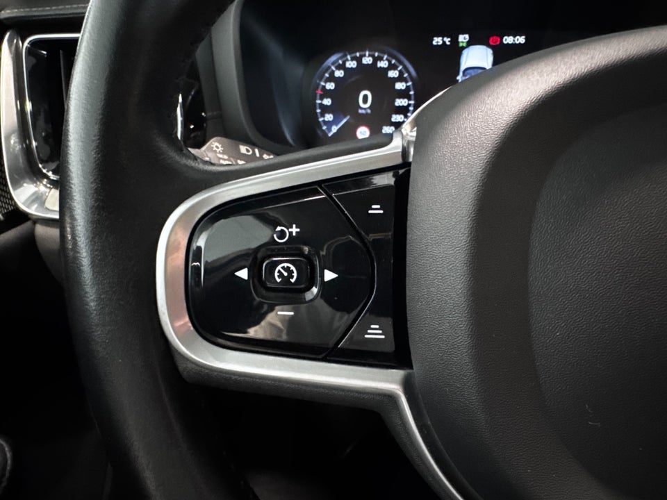 Volvo V60 2,0 T6 ReCharge Inscription aut. AWD 5d