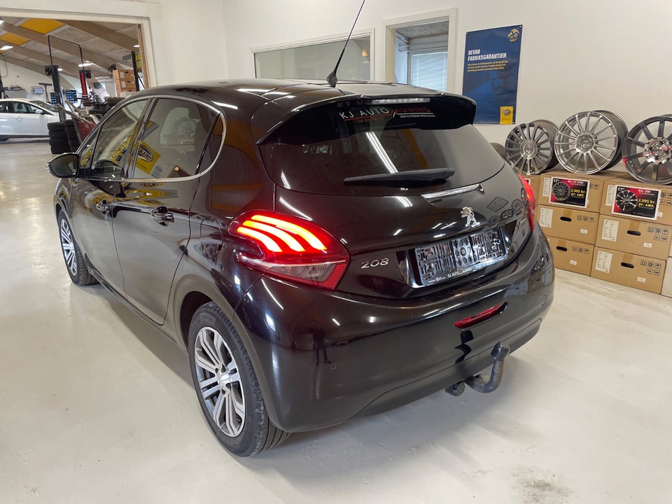 Peugeot 208 1,6 BlueHDi 100 Allure 5d