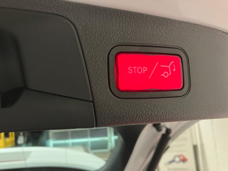 Mercedes EQA300 Progressive 4Matic 5d