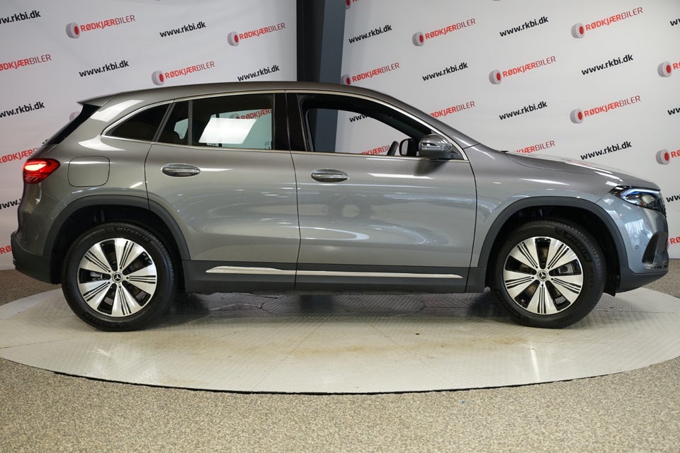Mercedes EQA250+ Progressive Advance 5d