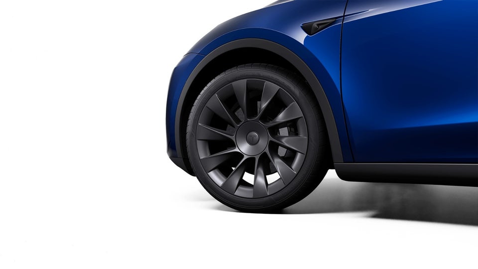 Tesla Model Y Long Range AWD 5d