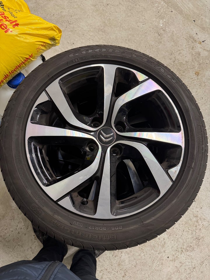 Citroën C3 1,2 PureTech 83 Shine Sport 5d