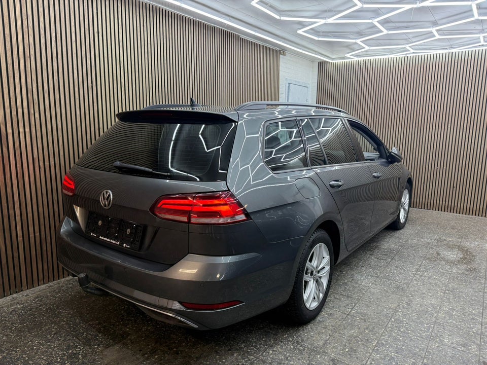 VW Golf VII 1,6 TDi 115 Comfortline Variant DSG 5d