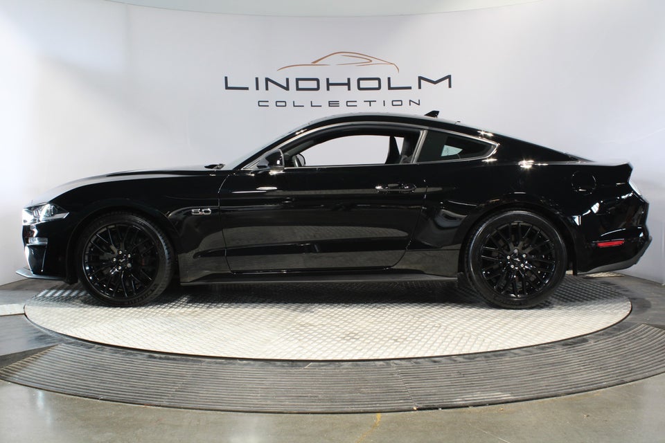 Ford Mustang 5,0 V8 GT Fastback 2d