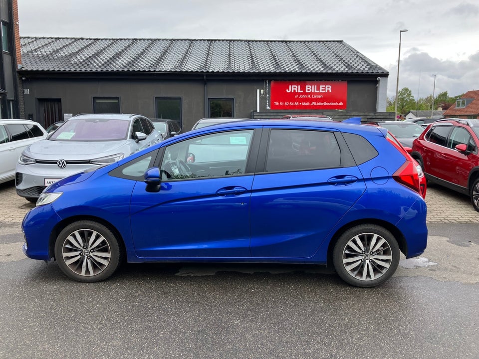 Honda Jazz 1,3 i-VTEC Elegance CVT 5d