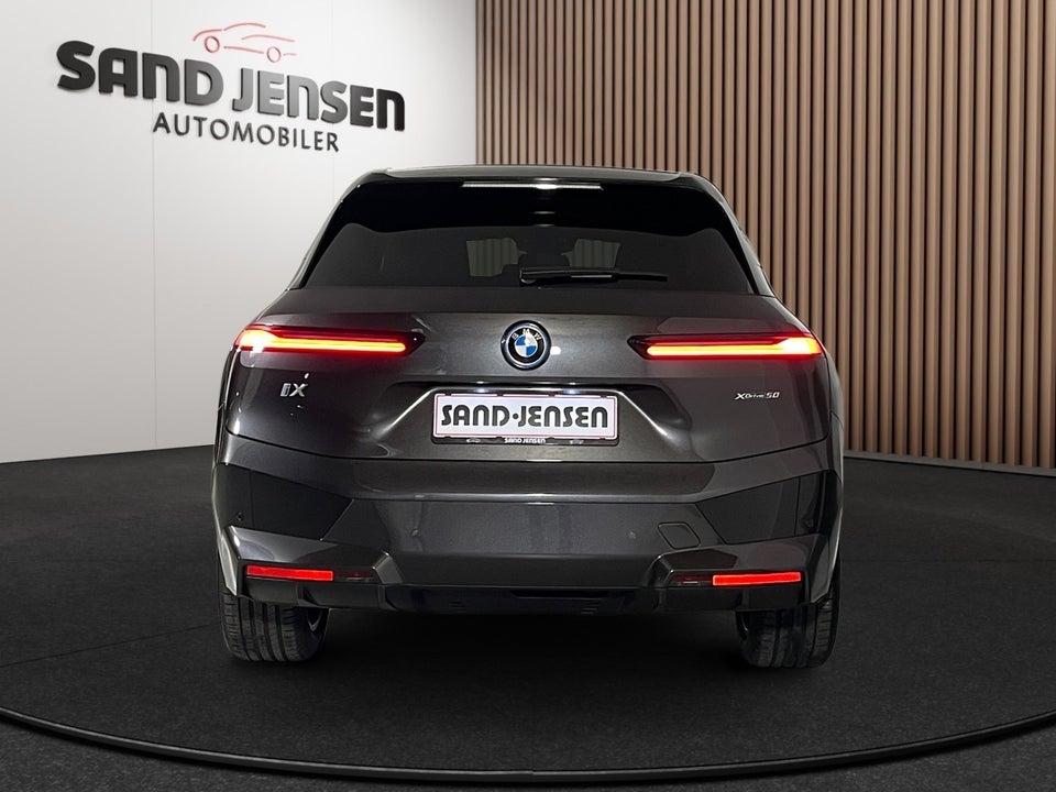 BMW iX xDrive50 Supercharged 5d