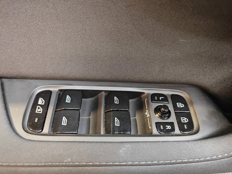 Polestar 2 Long Range 5d