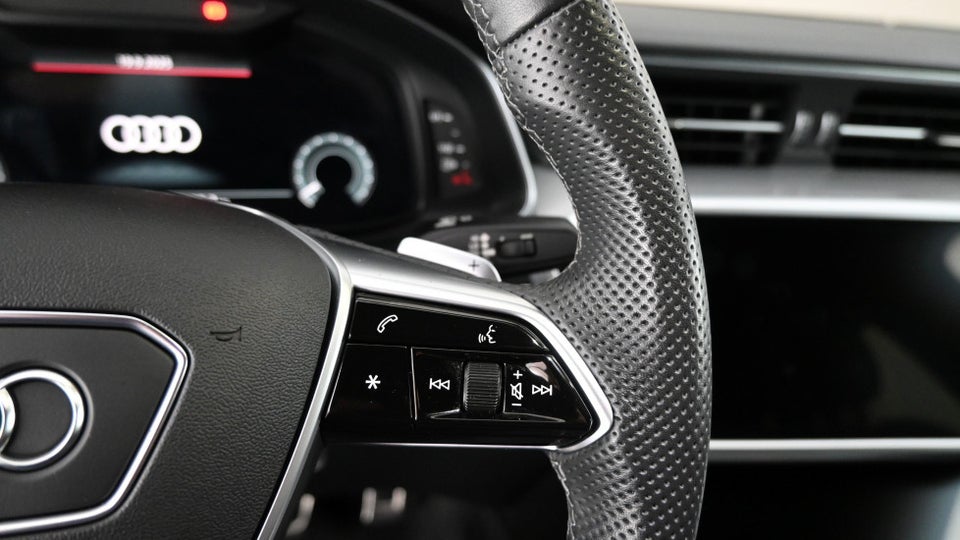 Audi A6 55 TFSi e Sport Prestige quattro S-tr. 4d