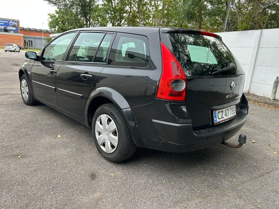 Renault Megane II 1,6 Authentique Comfort stc. 5d