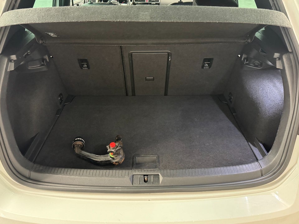 VW Golf VII 1,4 TSi 122 R-line DSG BMT 5d