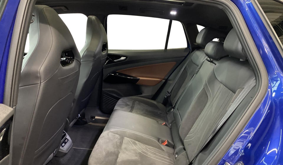 VW ID.4 77 1ST Pro 5d