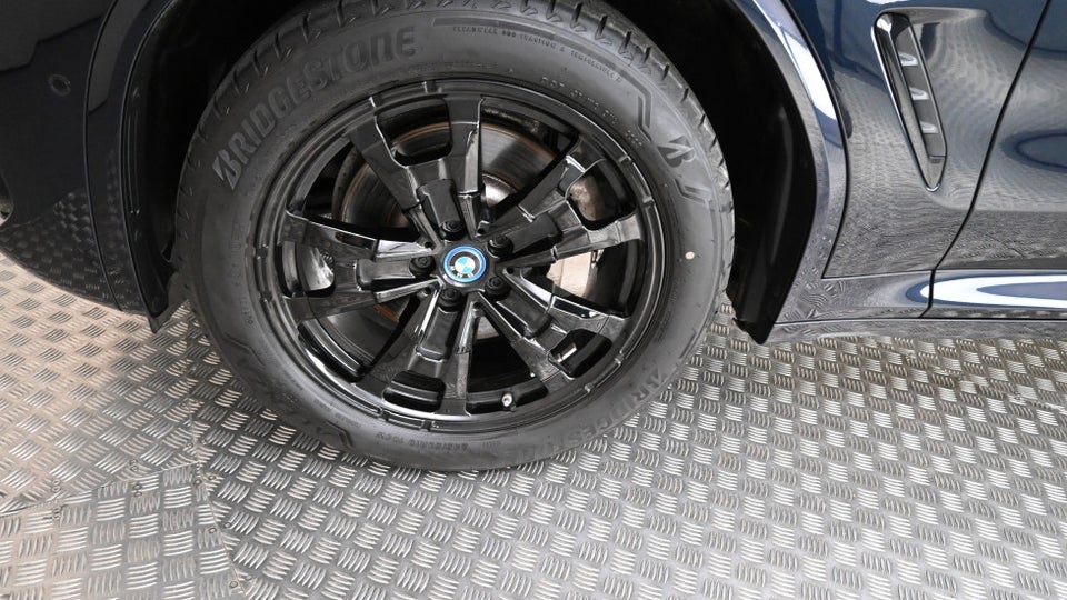 BMW iX3 Charged M-Sport 5d