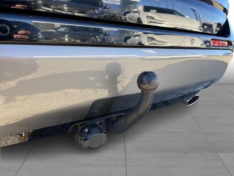 Toyota RAV4 2,5 Hybrid H3 Style MDS 5d