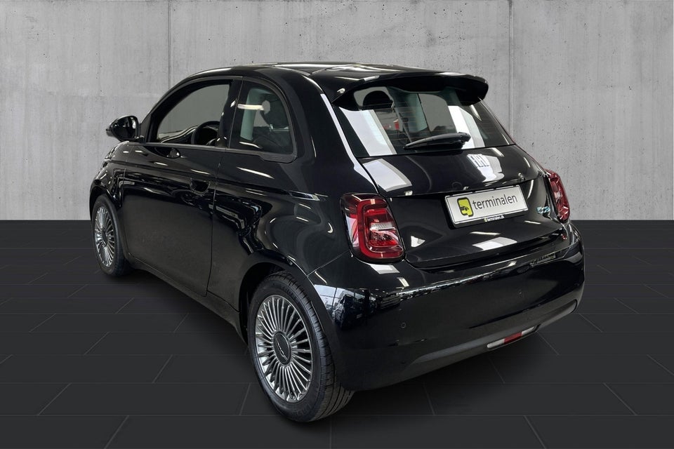 Fiat 500e Icon 3d