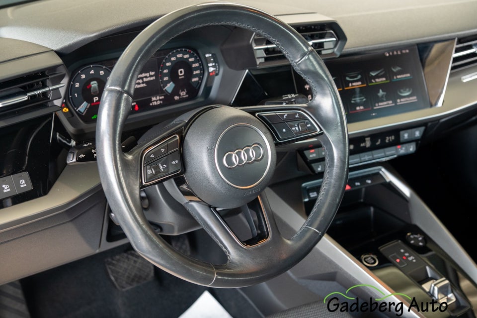 Audi A3 40 TFSi e Sport Sportback S-tr. 5d