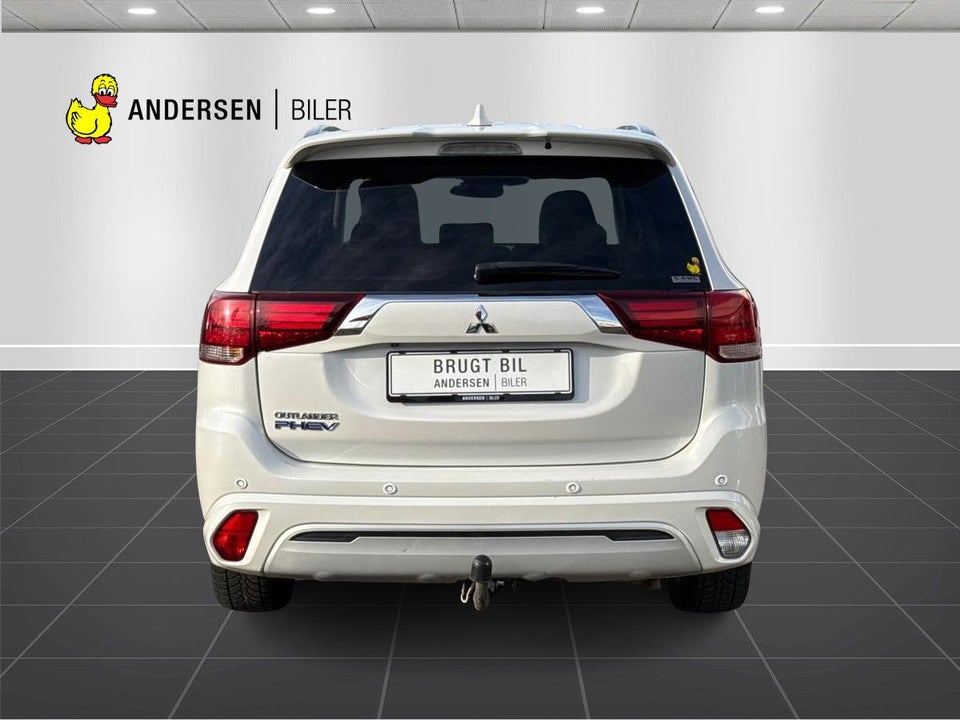 Mitsubishi Outlander 2,4 PHEV Intense CVT 4WD 5d