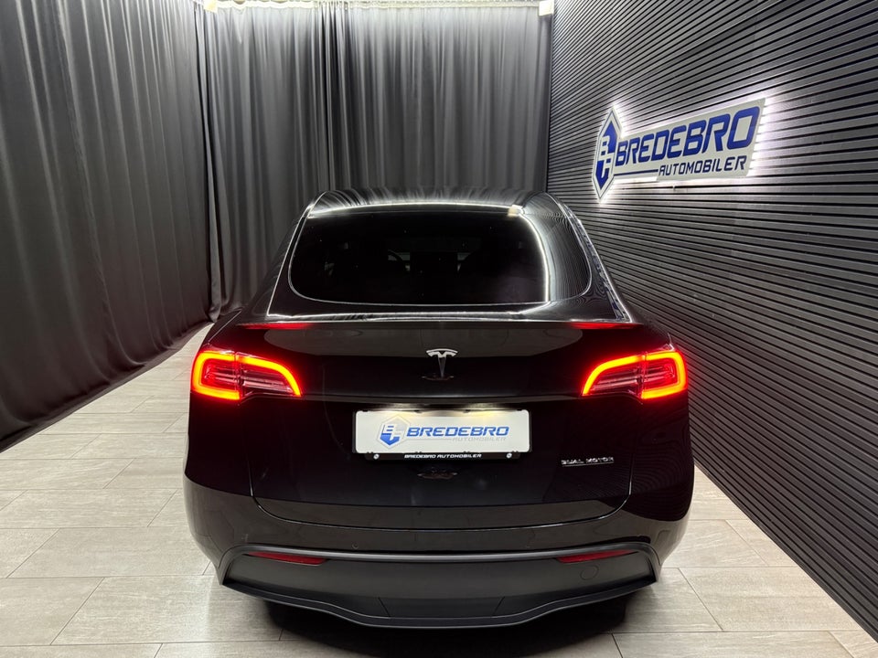 Tesla Model Y Performance AWD 5d