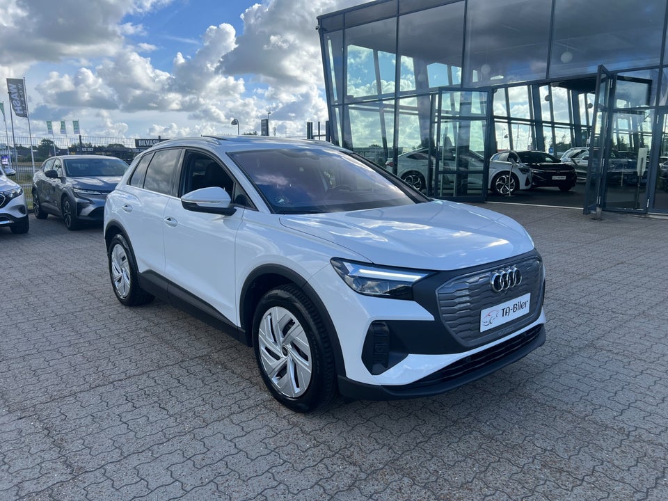 Audi Q4 e-tron 45 Progress quattro 5d