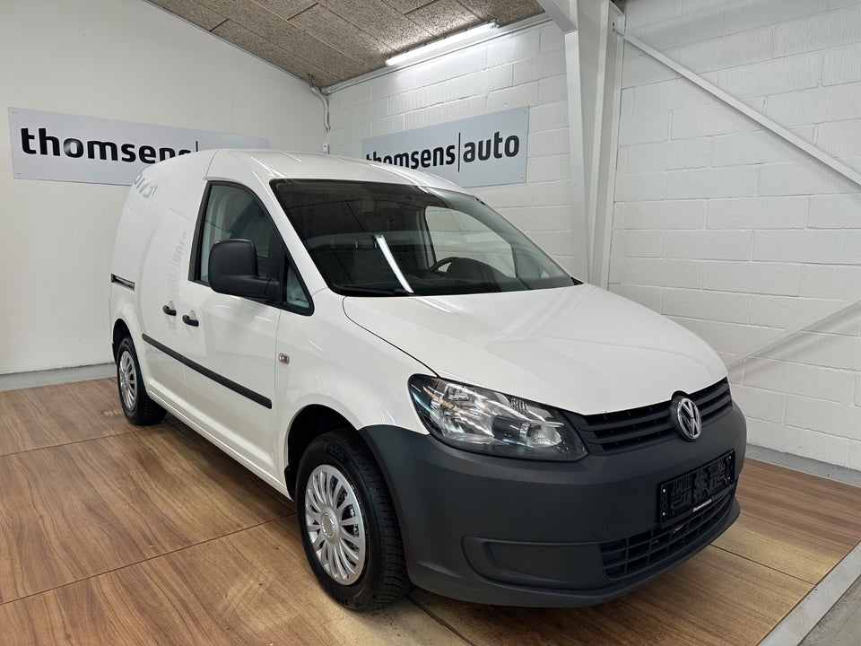 VW Caddy 1,6 TDi 102 Van 5d