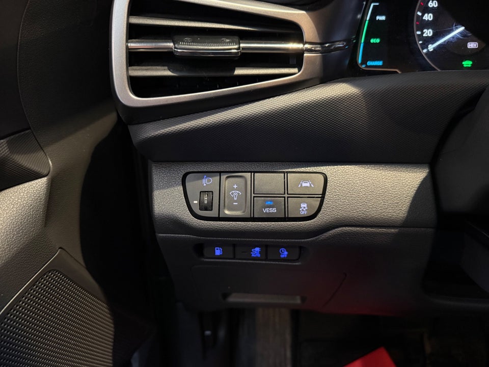 Hyundai Ioniq 1,6 HEV Trend DCT 5d