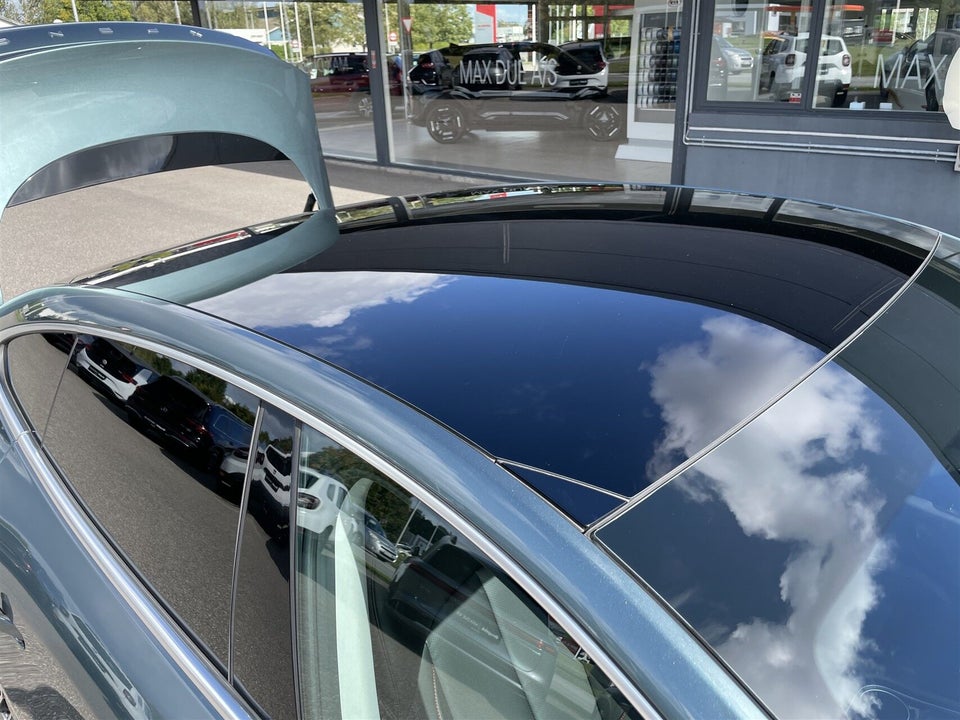 Xpeng P7 Long Range 4d