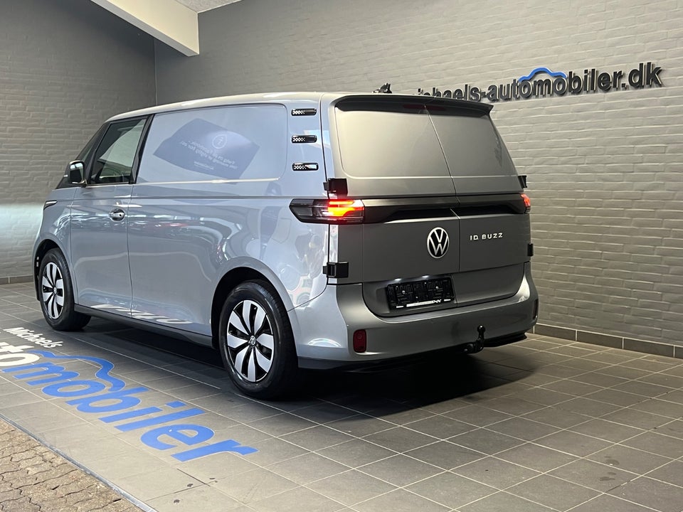VW ID. Buzz 77 Cargo Pro