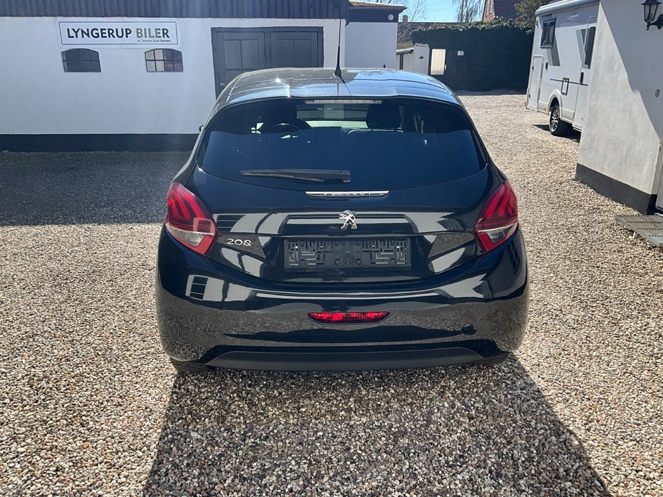 Peugeot 208 1,2 VTi 82 Active 5d