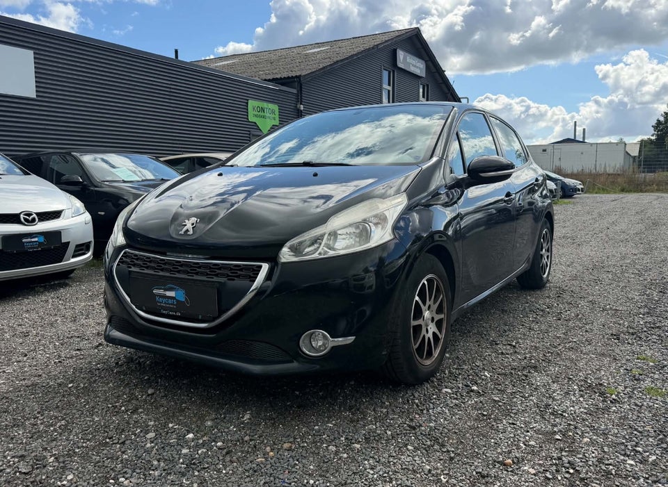 Peugeot 208 1,2 VTi Active 5d